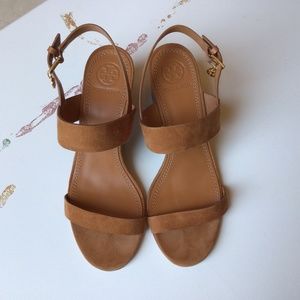 Tory Burch suede sandal (size 6 1/2)